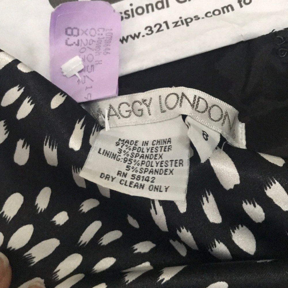 Maggy London Black and white form fitting dress - Picture 2 of 3